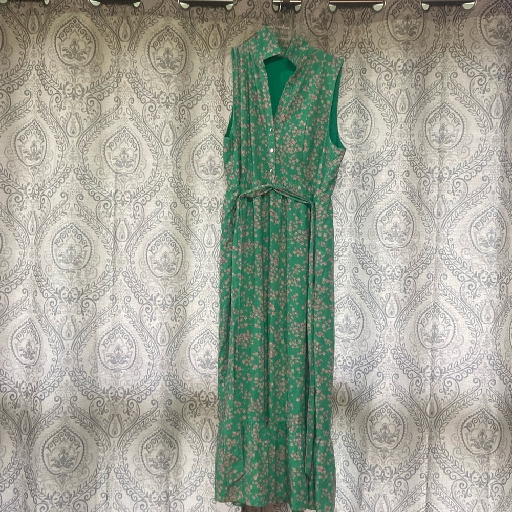 Beautiful Women’s Draper James Maxi Dress!!